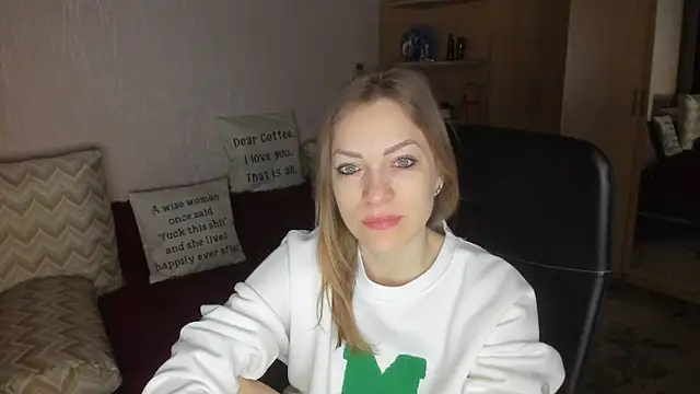 Tiffany Bates online show from 01.13.26