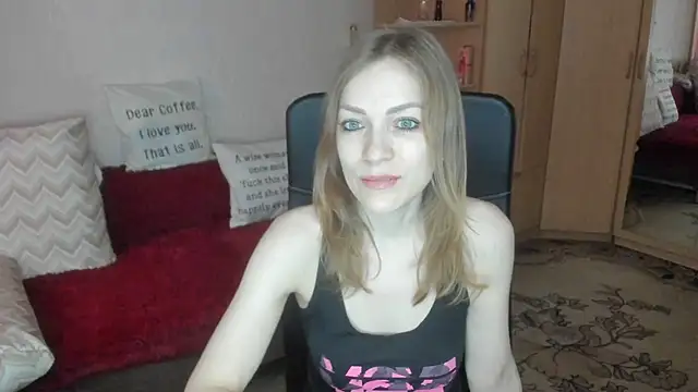 Tiffany Bates online show from 03.28.26