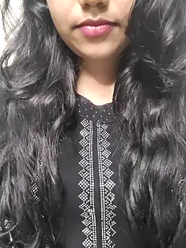 Miss Rose   online show from 10.05.25