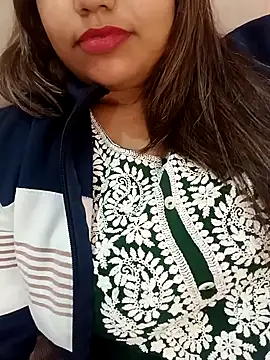 Miss Rose   online show from 11.18.25