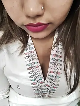 Miss Rose   online show from 03.23.26