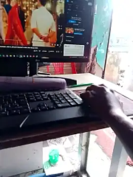 Snapshot of LesserUpset chatting on 11.02.25 LesserUpset online show from 11.02.25