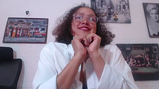 Snapshot of venus_lov9 chatting on 10.07.25 venus lov9 online show from 10.07.25