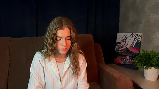 LilianLee online show from 10.09.25