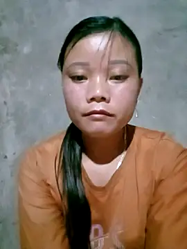 Snapshot of Samyy_xx chatting on 10.02.25 Samyy xx online show from 10.02.25