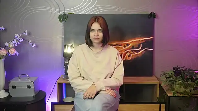 LeisaSchlee online show from 09.27.25