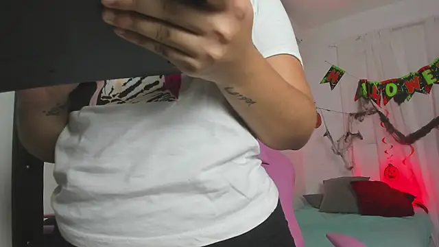 vanelope smith online show from 10.19.25