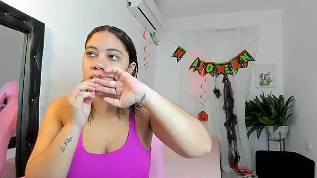 vanelope smith online show from 10.22.25