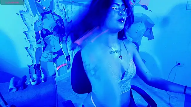 Snapshot of isa_bunny18 chatting on 09.30.25 isa bunny18 online show from 09.30.25