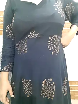 Snapshot of Anchal-si chatting on 10.04.25 Anchal-si online show from 10.04.25