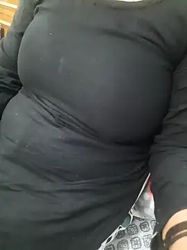 Snapshot of Minakshi_677 chatting on 10.17.25 Minakshi 677 online show from 10.17.25