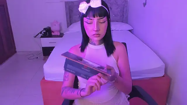 feer kitty online show from 09.25.25