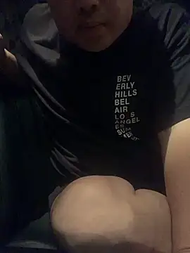 Snapshot of mj-story chatting on 09.29.25 mj-story online show from 09.29.25