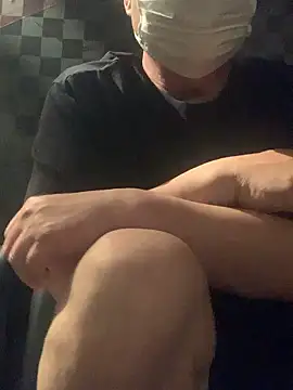 Snapshot of mj-story chatting on 10.07.25 mj-story online show from 10.07.25