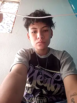 Owen tomboy online show from 10.24.25