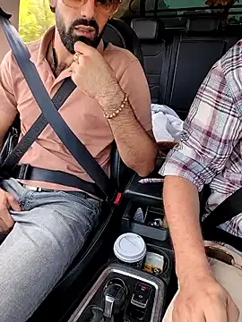 Snapshot of Young_Arab_and_Gay_Daddy chatting on 09.27.25 Young Arab and Gay Daddy online show from 09.27.25