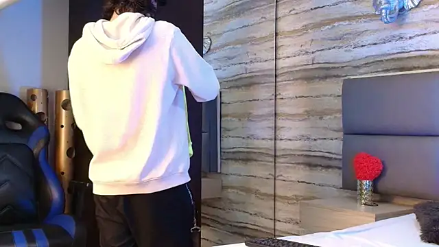 Lovers 21 online show from 03.07.26