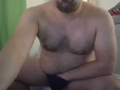 Snapshot of CristalDad chatting on 10.25.25 CristalDad online show from 10.25.25