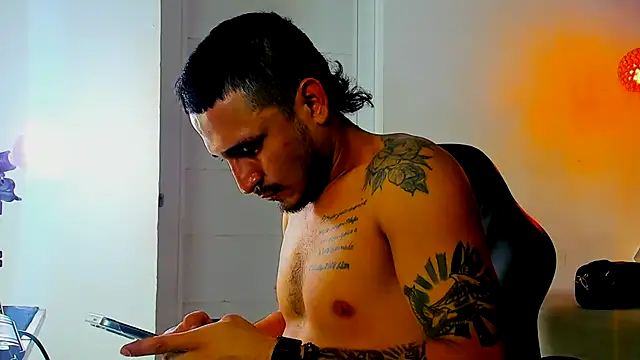 Kevinfox23cms online show from 10.04.25