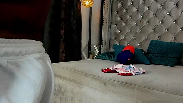 Kevinfox23cms online show from 10.13.25