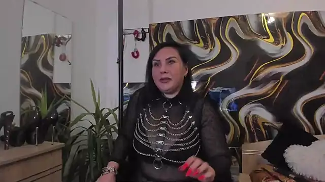 MissAidaDevine online show from 10.02.25