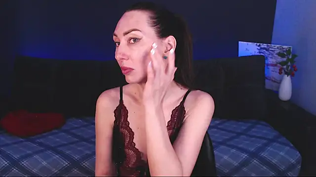 Lilith Ex online show from 10.11.25