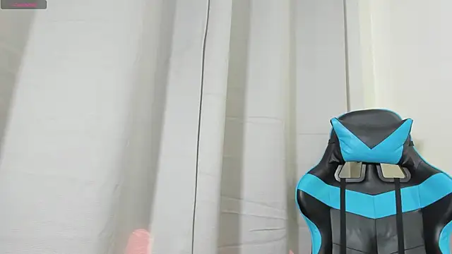 violett  rousee online show from 10.09.25