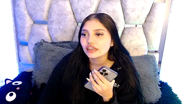 AnalyMilles online show from 03.24.26