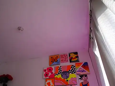 Nahomyyy online show from 10.16.25