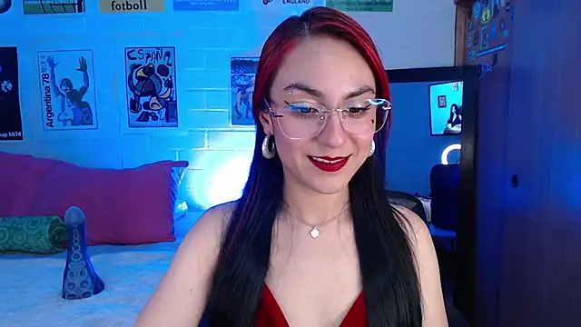 Snapshot of Amy66 chatting on 07.13.26 Amy66 online show from 07.13.26
