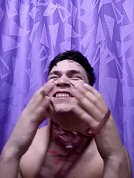 Snapshot of Aaron_Foxxx chatting on 09.28.25 Aaron Foxxx online show from 09.28.25