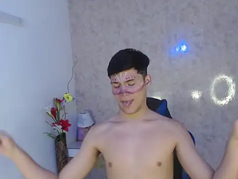 Snapshot of Aaron_Foxxx chatting on 10.24.25 Aaron Foxxx online show from 10.24.25