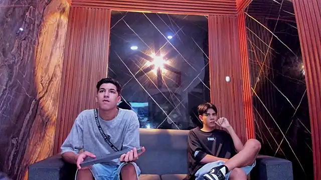 Snapshot of Stiben_boy chatting on 11.12.25 Stiben boy online show from 11.12.25