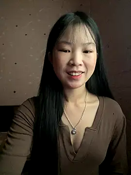 Snapshot of -mayhan11 chatting on 10.04.25 -mayhan11 online show from 10.04.25