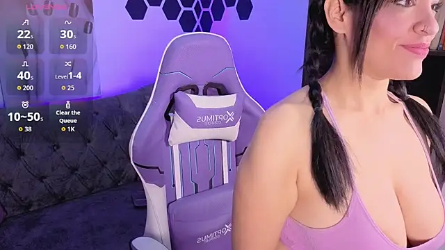 Snapshot of Angelina__Smith chatting on 11.07.25 Angelina Smith online show from 11.07.25