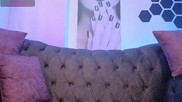 Snapshot of Angelina__Smith chatting on 11.12.25 Angelina Smith online show from 11.12.25