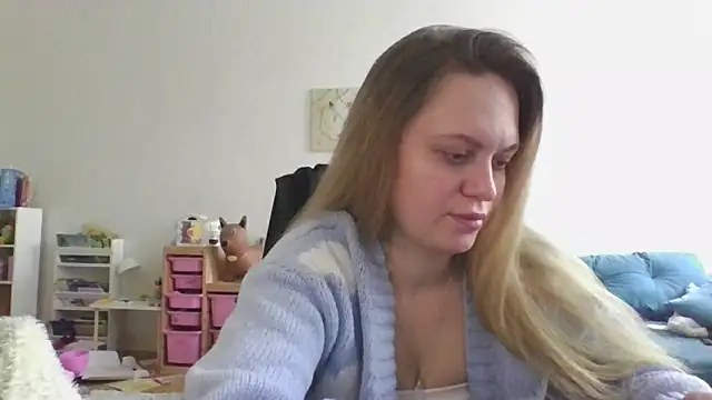 Snapshot of Cynoraye chatting on 02.24.26 Cynoraye online show from 02.24.26