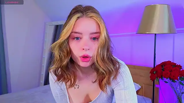  Amelia Shine  online show from 01.14.26