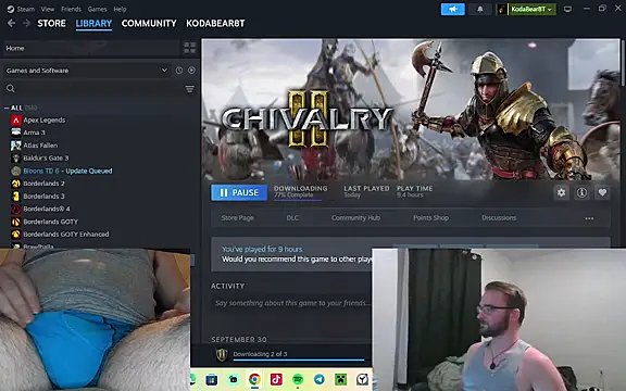 Snapshot of bear8t chatting on 10.09.25 bear8t online show from 10.09.25