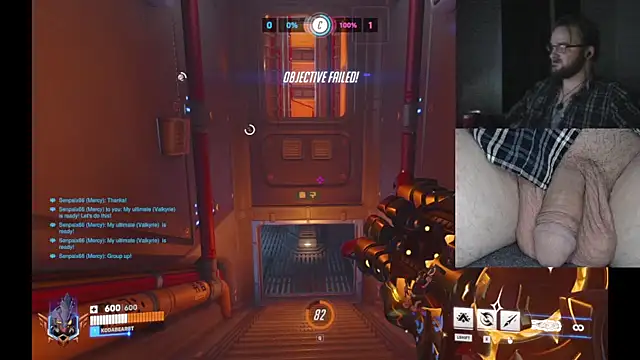 Snapshot of bear8t chatting on 11.09.25 bear8t online show from 11.09.25