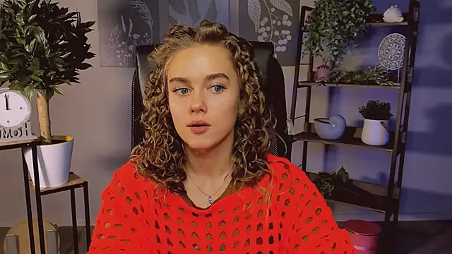 JuneWoods online show from 11.21.25