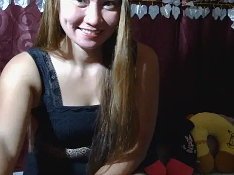 Snapshot of Kristinalui chatting on 10.11.25 Kristinalui online show from 10.11.25