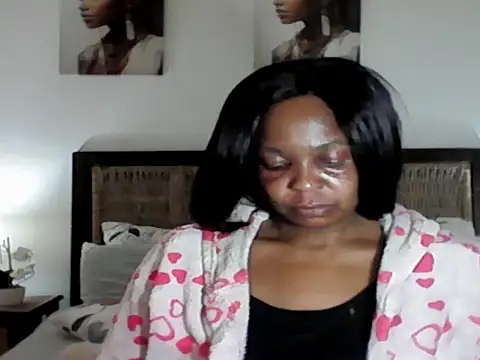 Snapshot of Blacksashaxx chatting on 06.18.26 Blacksashaxx online show from 06.18.26
