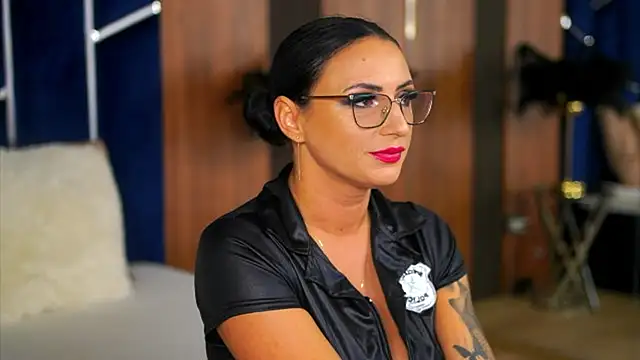 MistyWooods online show from 10.10.25