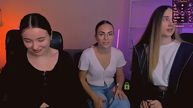 leslie bird online show from 11.29.25