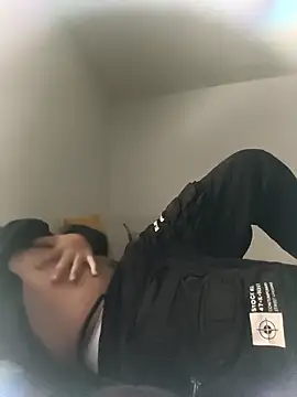 Snapshot of sebas_sexo_goloso chatting on 10.15.25 sebas sexo goloso online show from 10.15.25