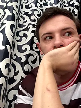 Snapshot of KirilStella chatting on 10.02.25 KirilStella online show from 10.02.25