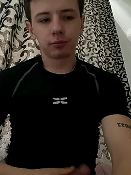 Snapshot of KirilStella chatting on 10.11.25 KirilStella online show from 10.11.25