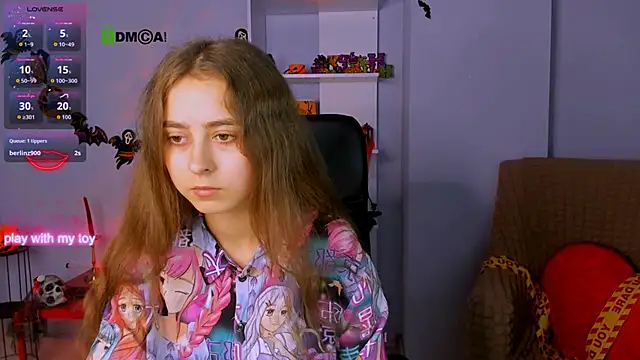 Snapshot of rebecca_smile chatting on 10.20.25 rebecca smile online show from 10.20.25