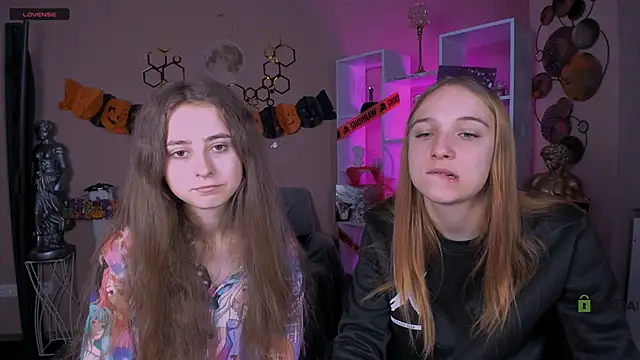 Snapshot of rebecca_smile chatting on 10.21.25 rebecca smile online show from 10.21.25